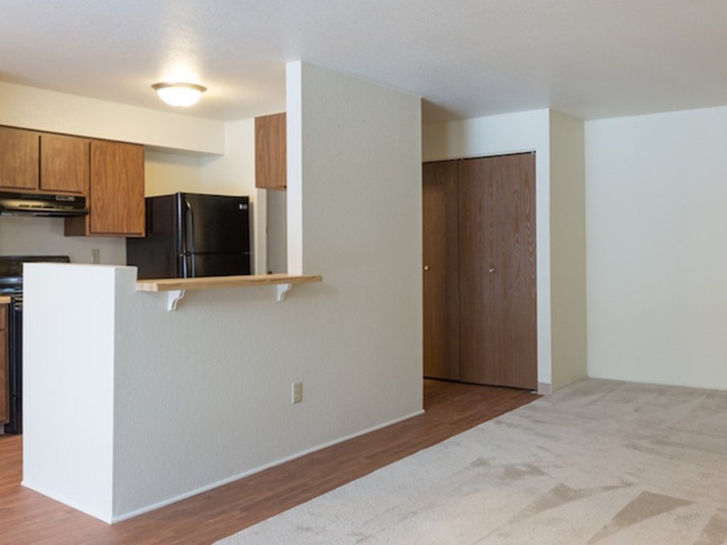 Apartments In Grand Rapids, MI Wyndham Hill Apartments