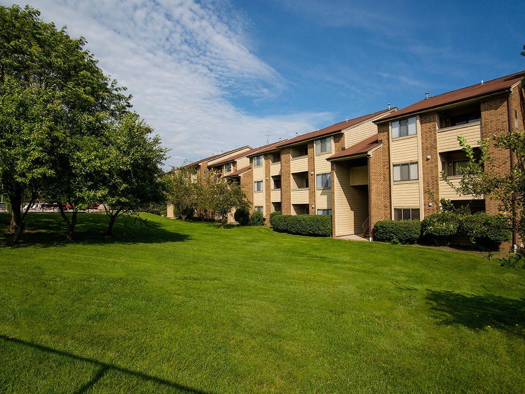 Ridgewood Apartments Grand Rapids, MI Home