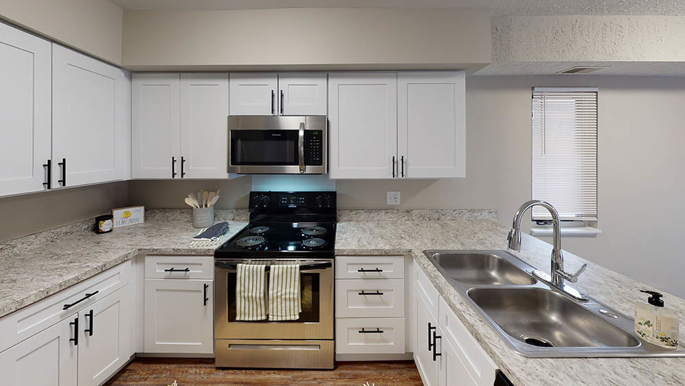 Apartments in Lansing, MI | Timber Lake Apartments | Home