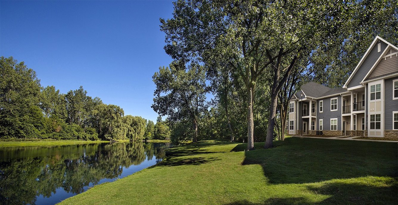 Apartments Near Grand Rapids, MI Aspen Lakes Home