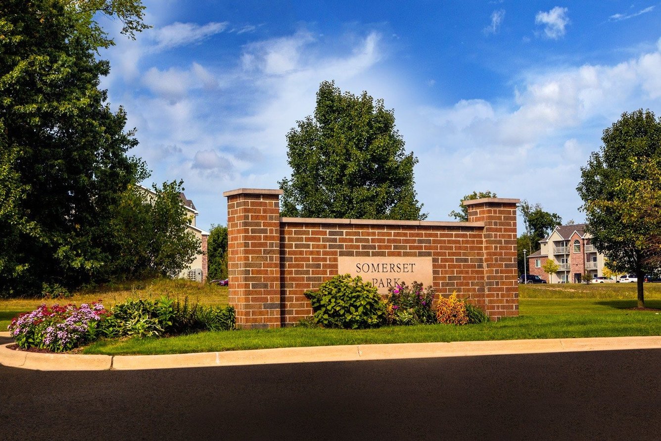 Apartments In Bath Mi Somerset Park Apartments Home
