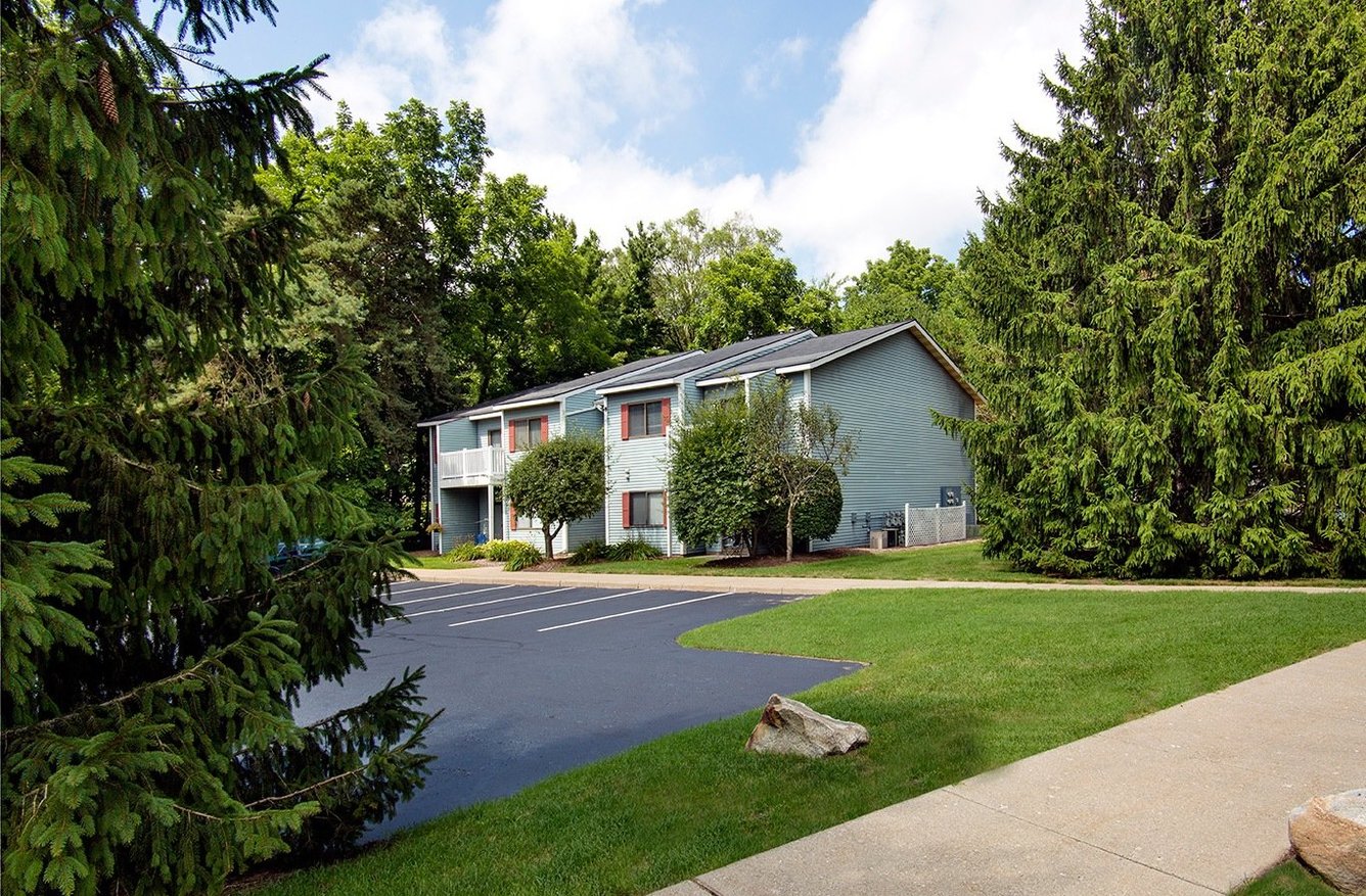 Holland Michigan Apartments Spring Brook Apartments