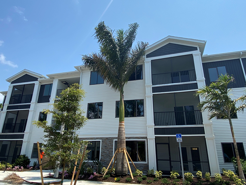 New Luxury Apartments in Fort Myers | 81 West Apartments | Home