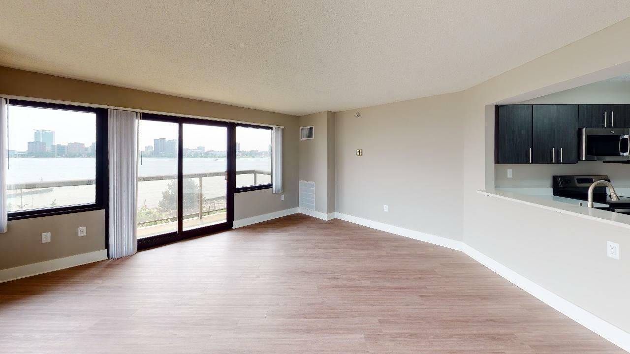 Detroit Riverfront Apartments Riverfront Towers