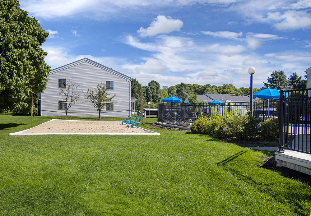 Central Park Place Apartments Grand Rapids, Michigan Residents