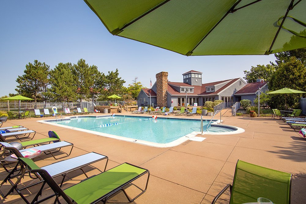 Runaway Bay Apartments Lansing, MI Gallery