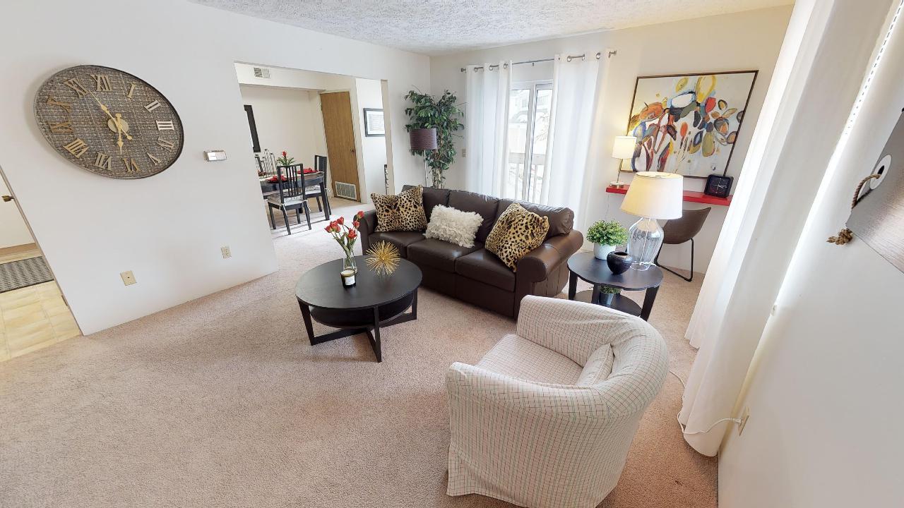 Pet Friendly Apartments in Lansing, Michigan Stonehedge Apartments