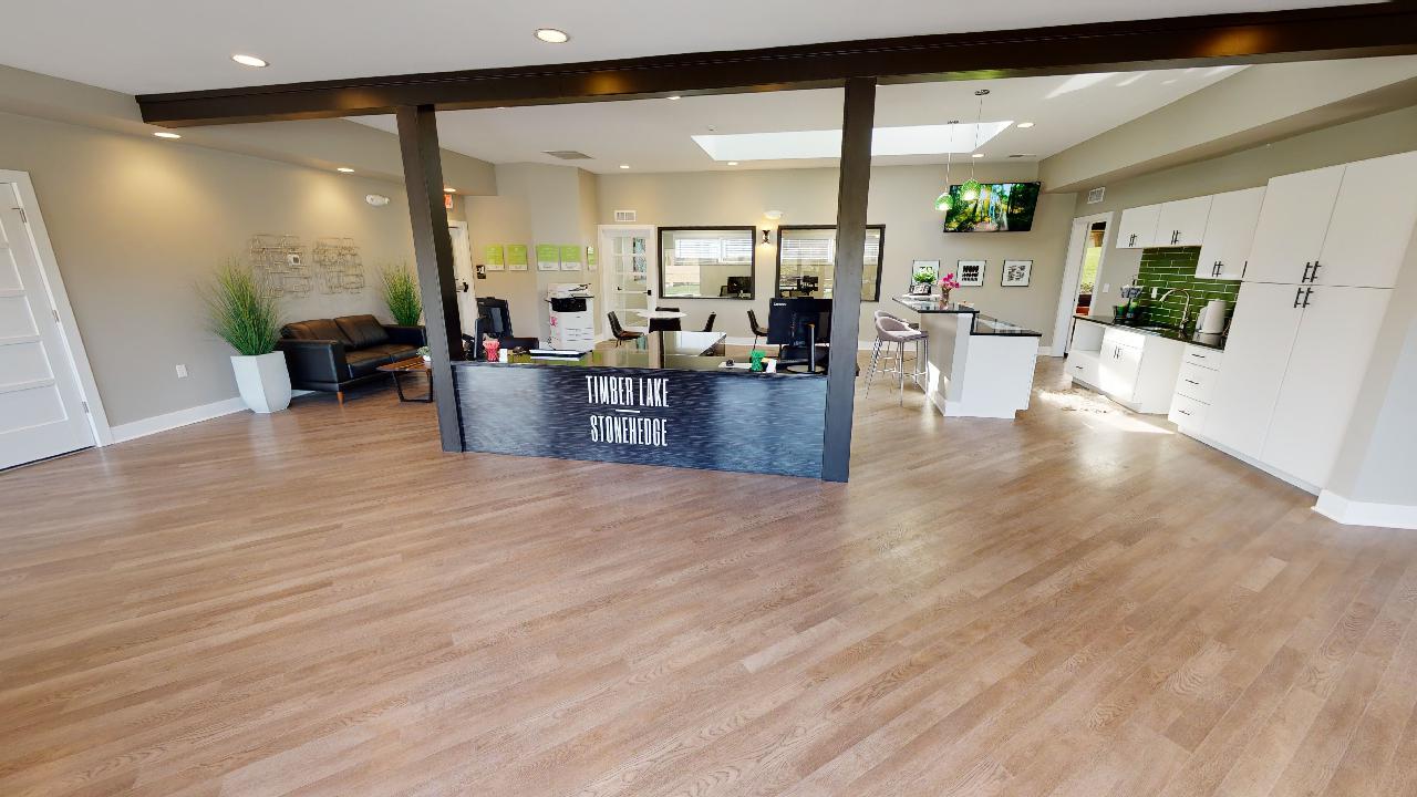 Pet Friendly Apartments in Lansing, Michigan Stonehedge Apartments