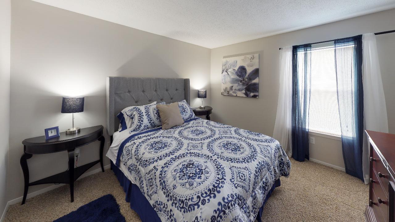 Home Apartments in Gardendale, AL Woodbrook Apartments