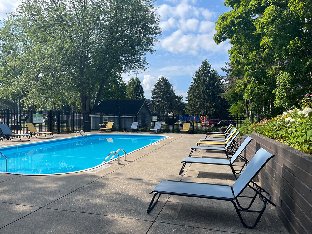 Holland Michigan Apartments Spring Brook Apartments