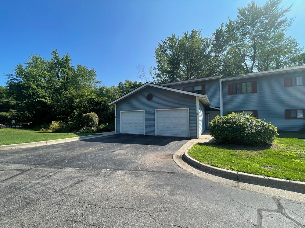 Holland Michigan Apartments Spring Brook Apartments