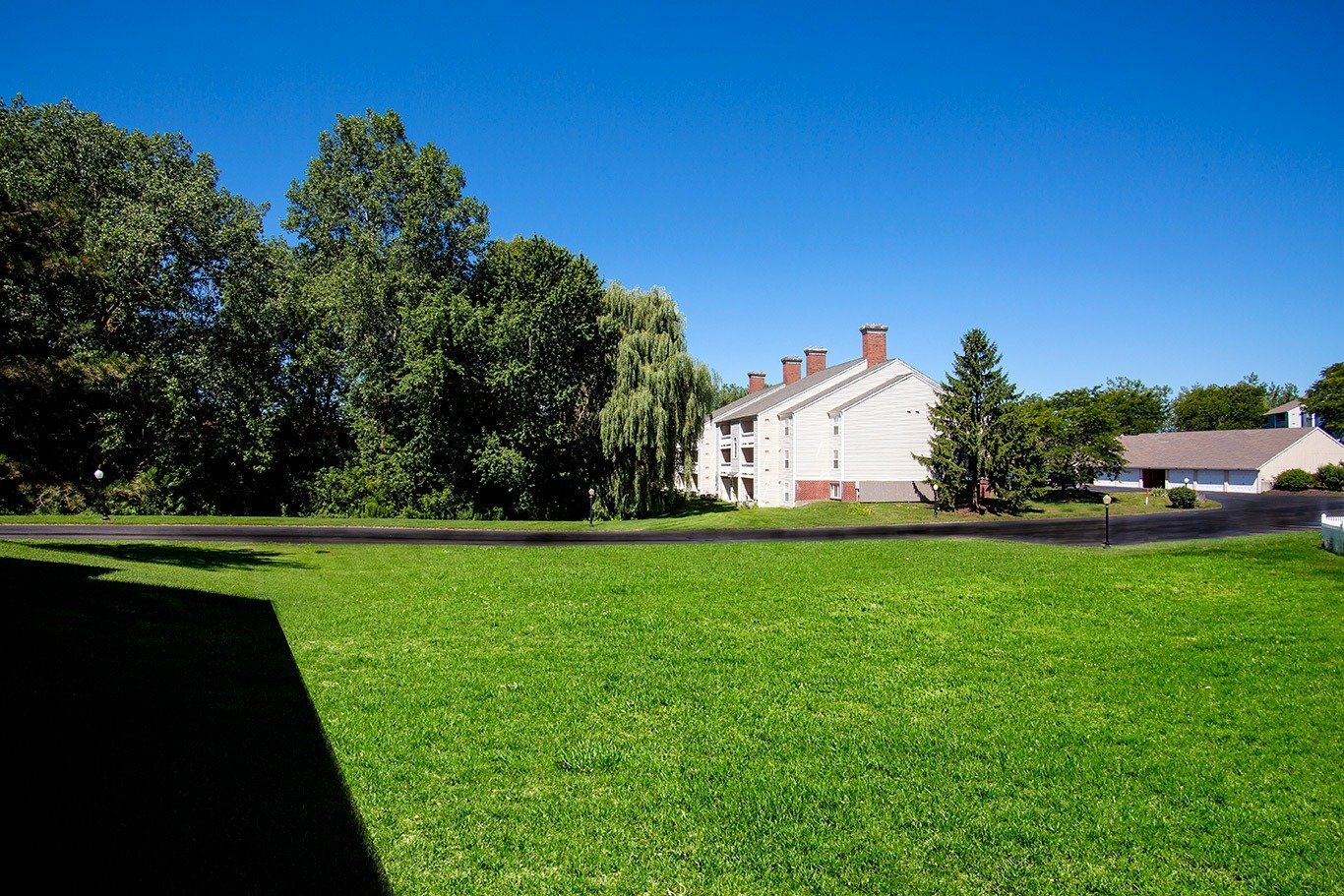 Pet Friendly Apartments Grand Rapids, MI Wyndham Hill