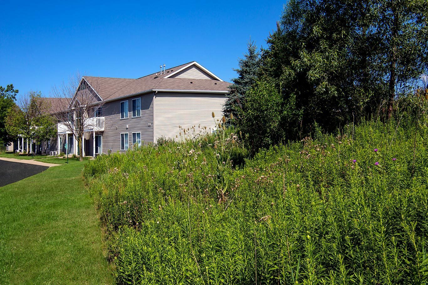 Apartments in Holland Michigan River Club Contact