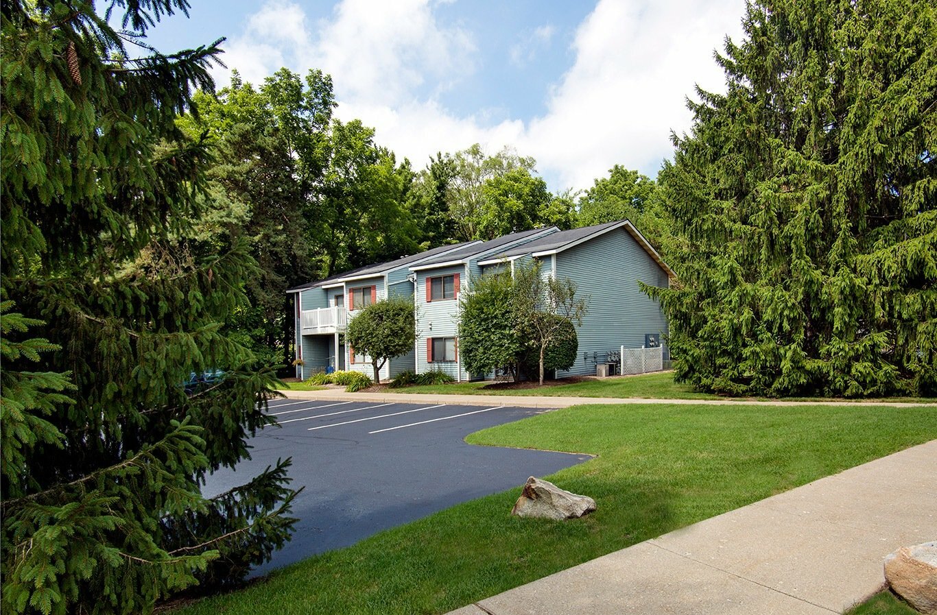 Holland Michigan Apartments Spring Brook Apartments