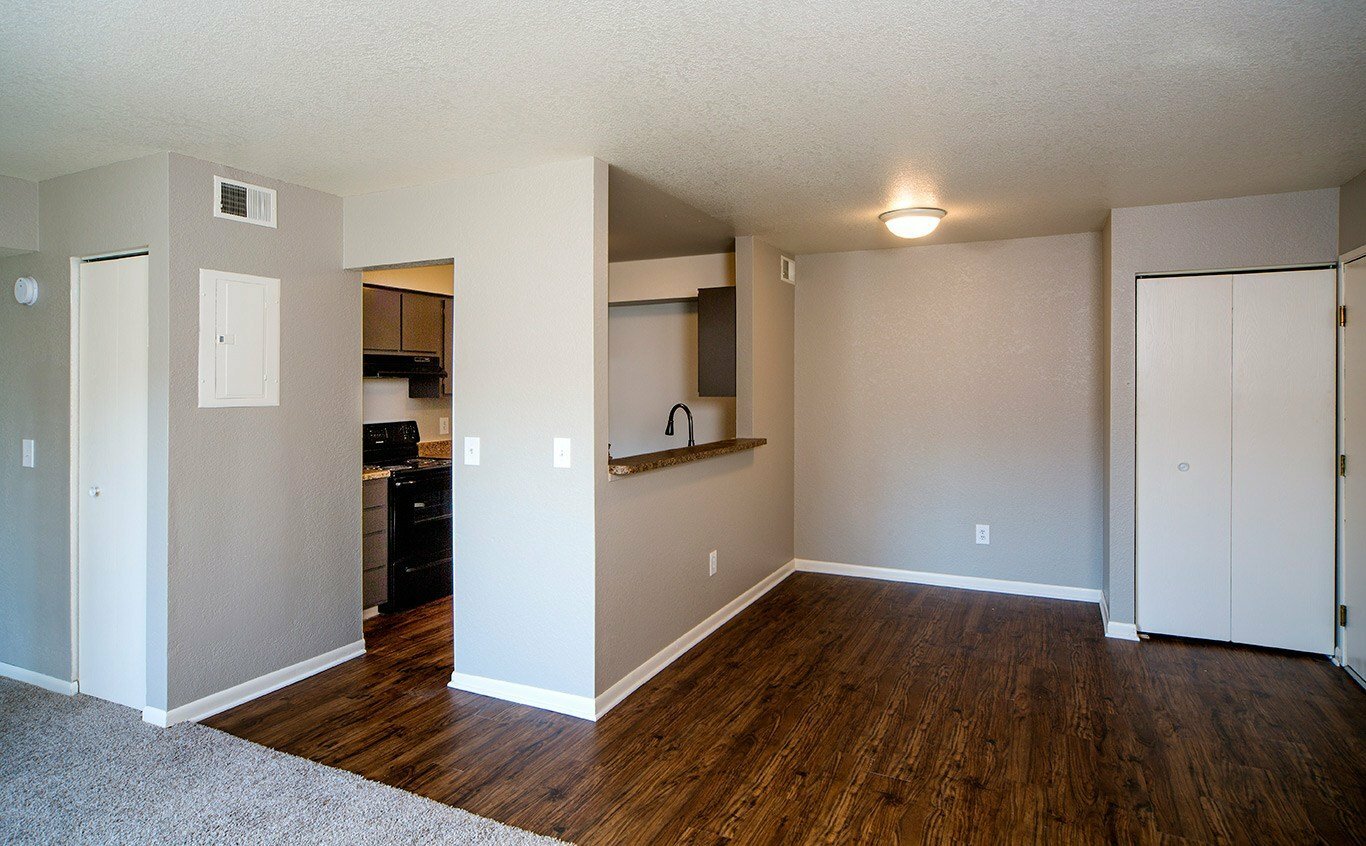 Apartment in Holland, MI Spring Brook Apts Contact