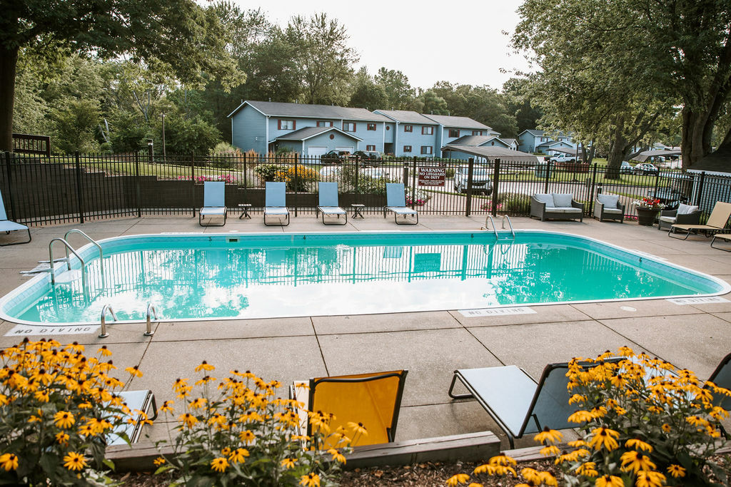 Holland Michigan Apartments Spring Brook Apartments