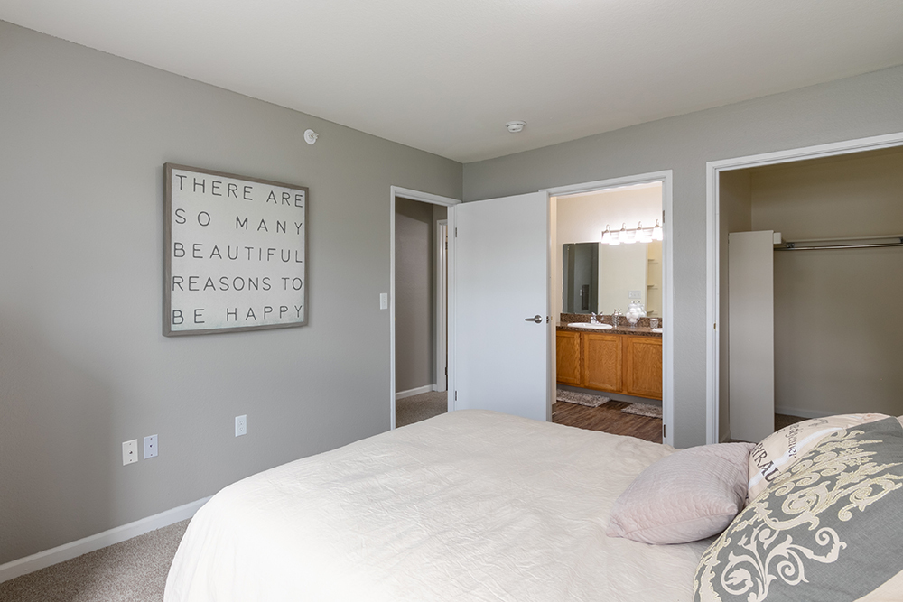 Apartments Okemos, MI Central Park Apartments Features