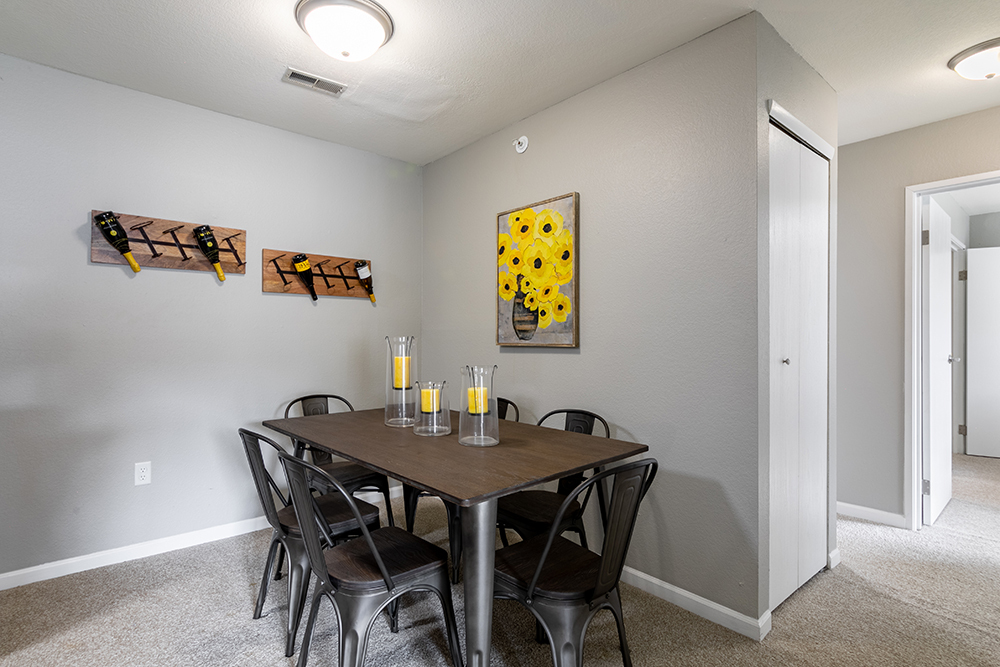 Apartments Okemos, MI Central Park Apartments Features