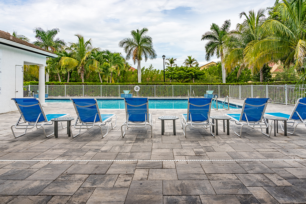 Apartments in Naples, Florida Amberton Luxury Townhomes Home