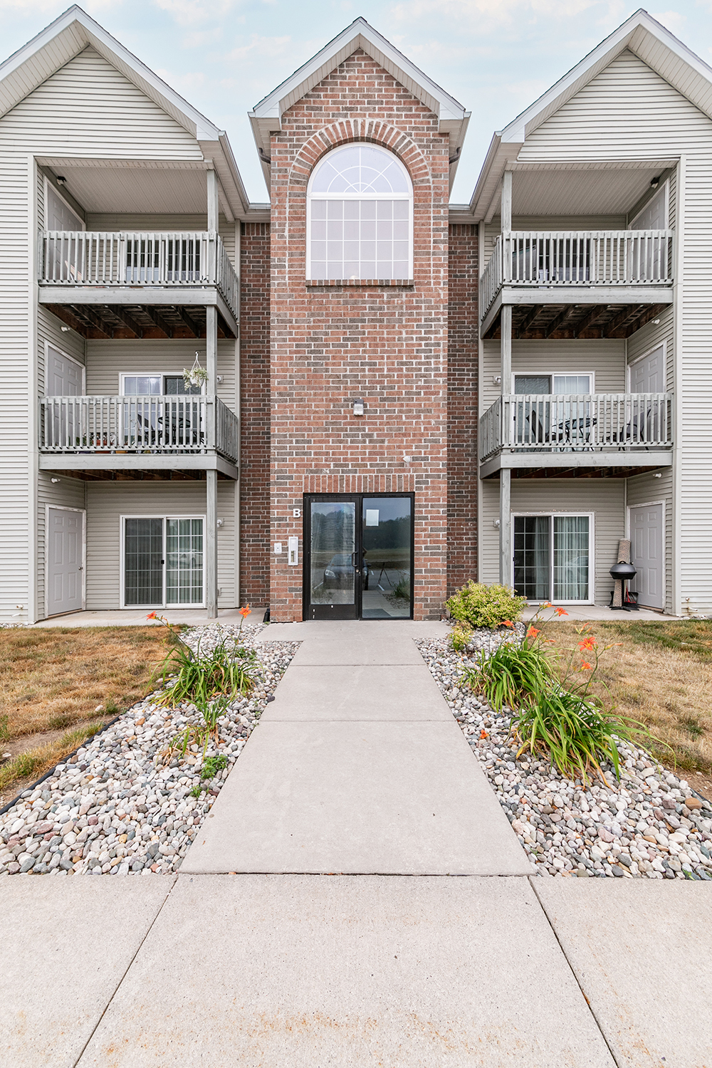 Apartments in Bath MI Somerset Park Apartments Home