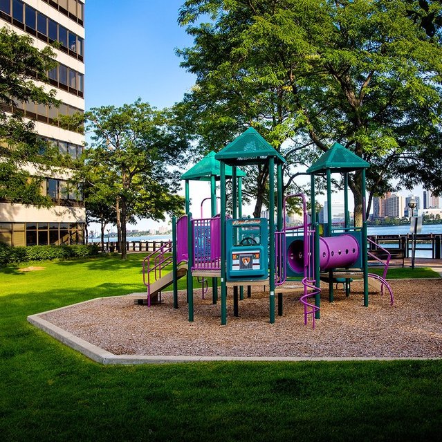 Detroit Riverfront Apartments Riverfront Towers