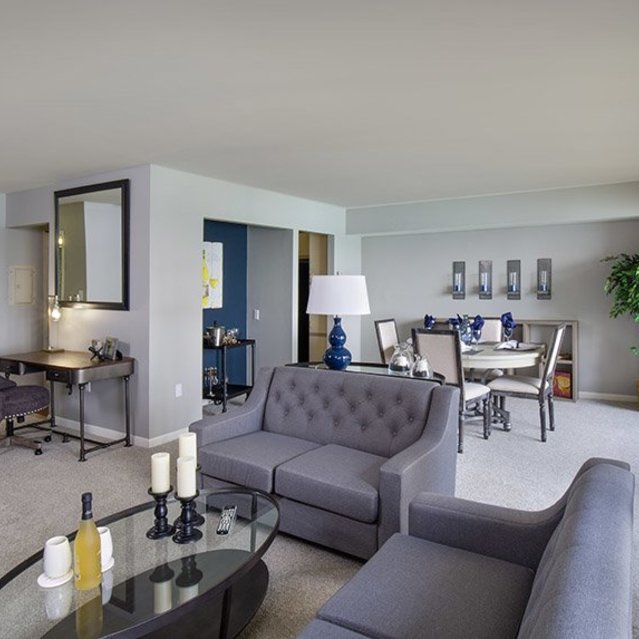 Detroit Riverfront Apartments Riverfront Towers