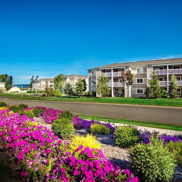 Apartments in Grand Haven, MI Timber View Home