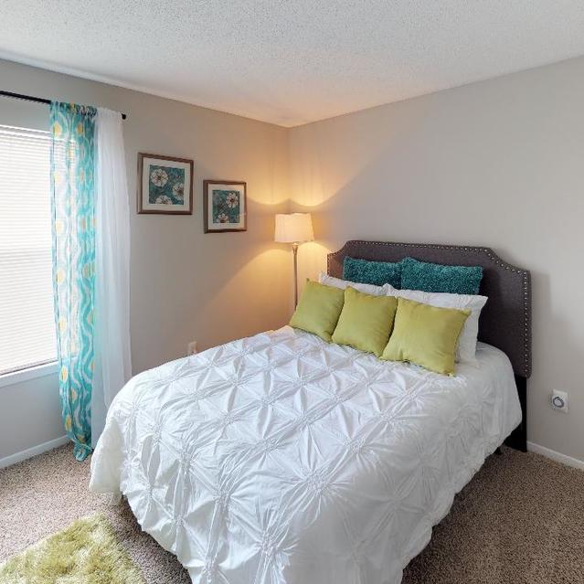 Home Apartments in Gardendale, AL Woodbrook Apartments