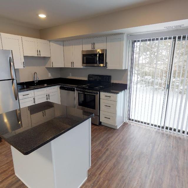 Apartments in West Bloomfield MI 83 West