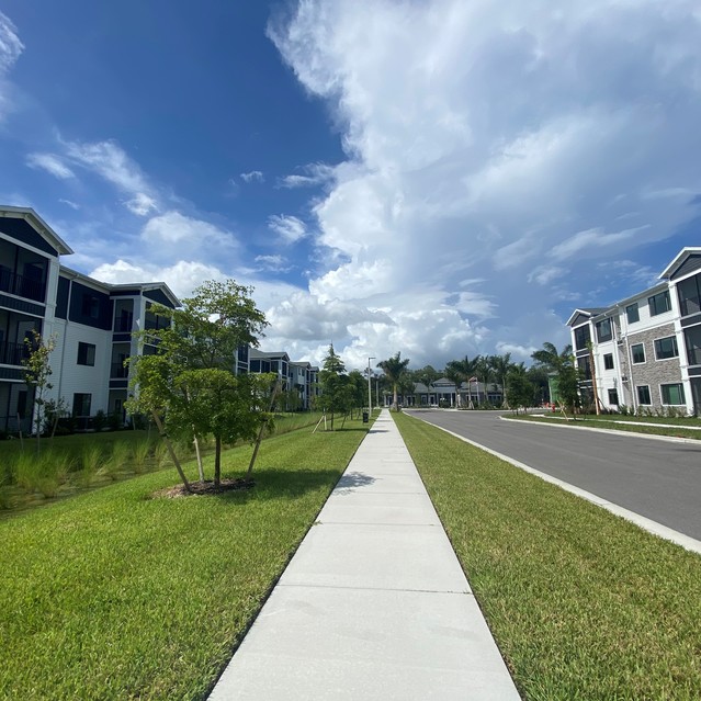 New Luxury Apartments in Fort Myers 81 West Apartments Home